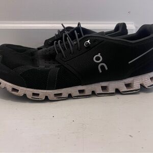 On Running Men's Black and White Athletic Shoes